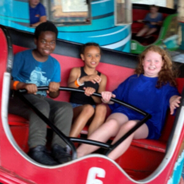 Kids on ride in Littlehampton Activites4u trip for the summer.